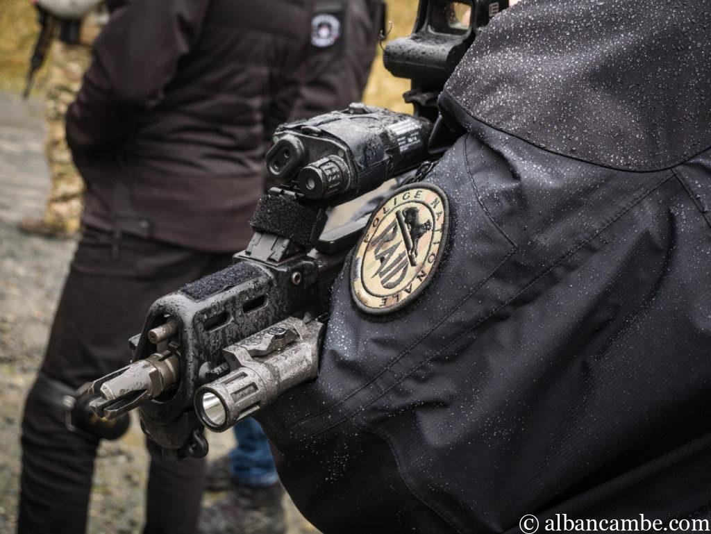 Les deux jours de stages ouverts au professionnels ont accueilli divers groupes d’intervention parmi lesquels : RAID, GAO, RPIMA, RDP , Commandos marines, etc. © Alban Cambe